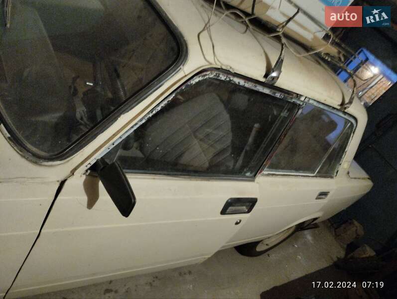 Седан ВАЗ / Lada 2107 1988 в Хмельницком фото 6 Седан ВАЗ / Lada 2107 1988 в Хмельницком