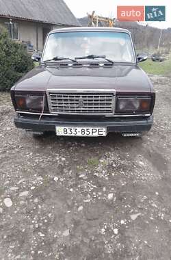 Седан ВАЗ / Lada 2107 2003 в Хусте