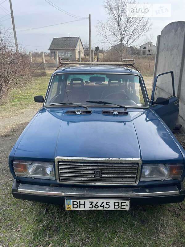 Седан ВАЗ 2107 1983 в 