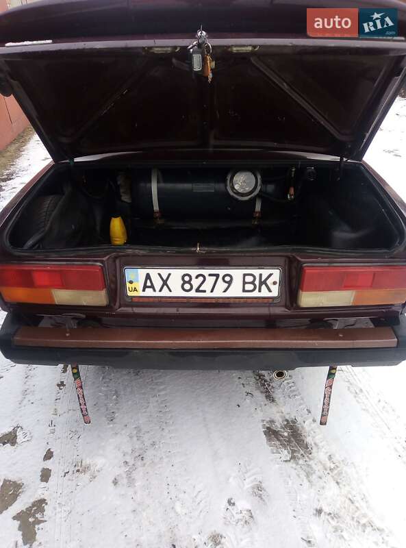 Седан ВАЗ / Lada 2107 2008 в Харькове фото 11 Седан ВАЗ / Lada 2107 2008 в Харькове