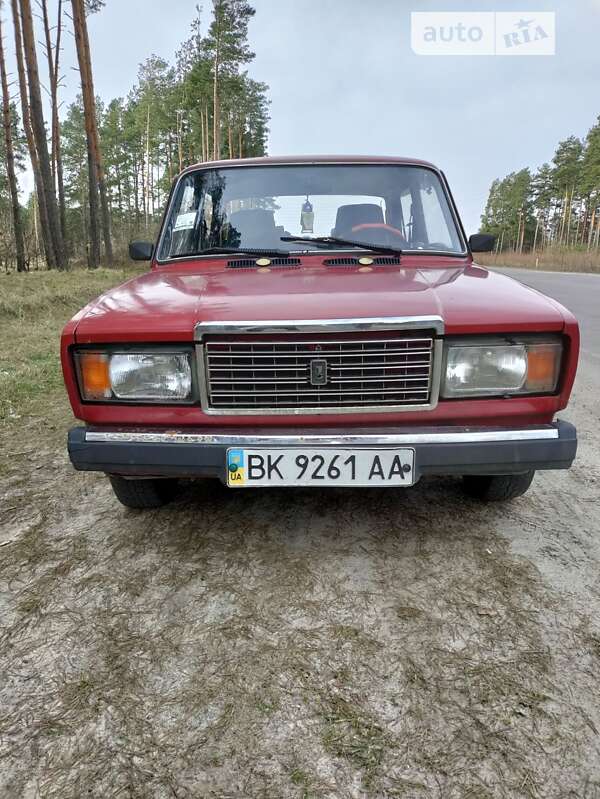 Седан ВАЗ / Lada 2107 1997 в Славуте