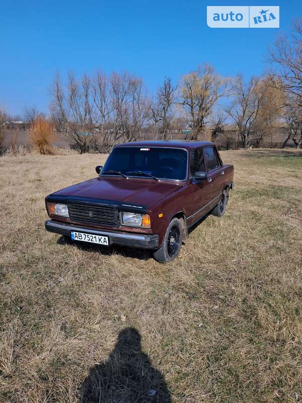 Седан ВАЗ / Lada 2107 2008 в Саврані