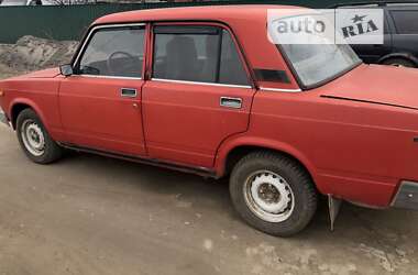 Седан ВАЗ / Lada 2107 1996 в Немирове
