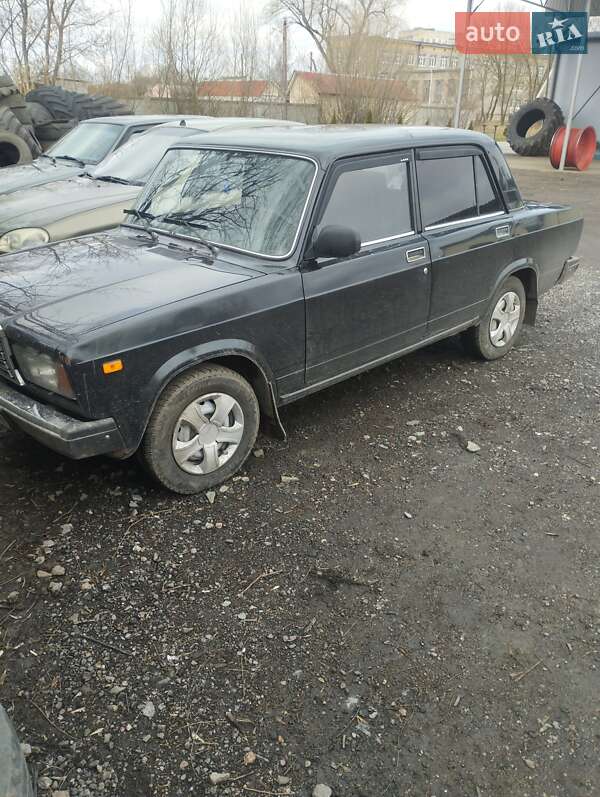 Седан ВАЗ / Lada 2107 2007 в Бердичеве фото 6 Седан ВАЗ / Lada 2107 2007 в Бердичеве