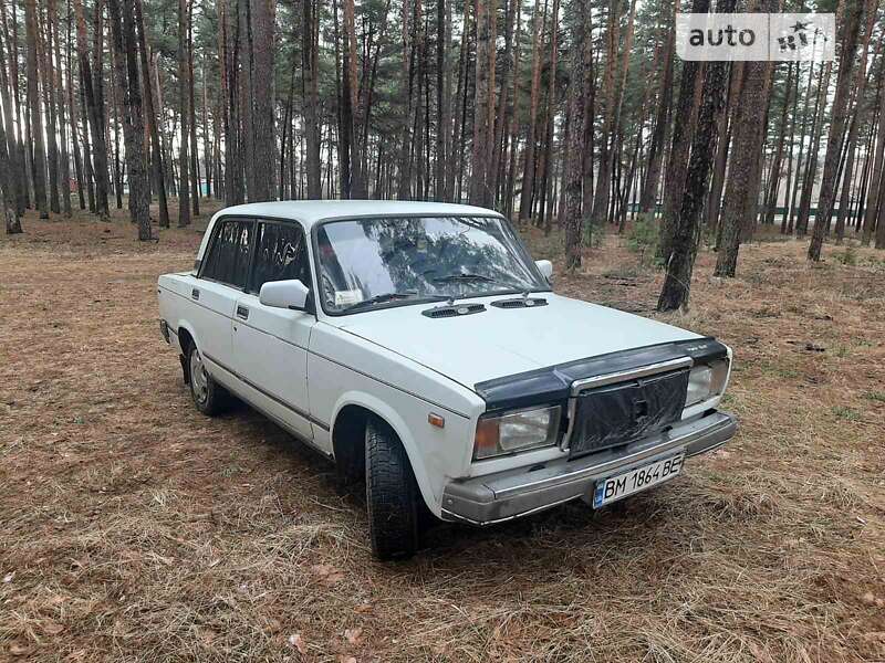 Седан ВАЗ / Lada 2107 1995 в Лебедине