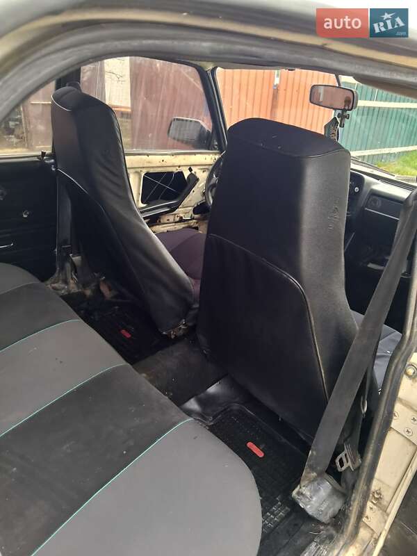 Седан ВАЗ / Lada 2107 1992 в Монастирищеві