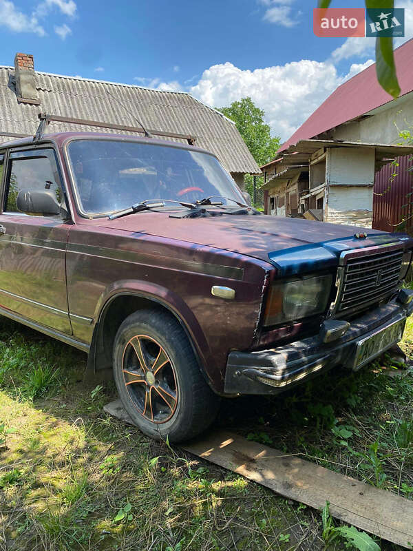 Седан ВАЗ / Lada 2107 2005 в Ужгороде