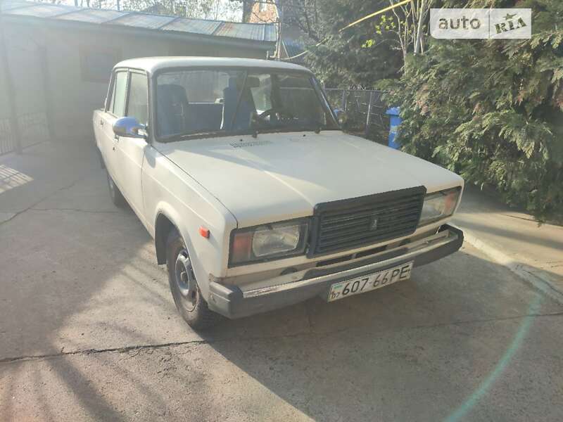 Седан ВАЗ / Lada 2107 1991 в Ужгороді