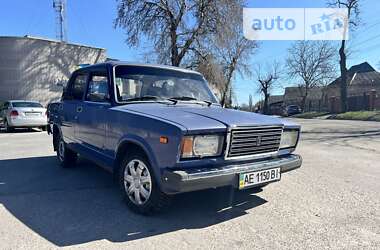 Седан ВАЗ / Lada 2107 2006 в Днепре