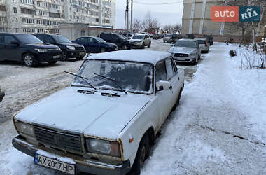 Седан ВАЗ 2107 2004 в 