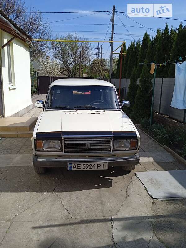Седан ВАЗ / Lada 2107 1998 в Новомосковске
