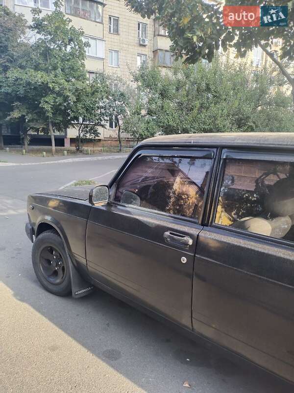 Седан ВАЗ / Lada 2107 1991 в Києві