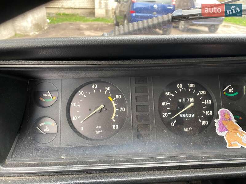 Седан ВАЗ / Lada 2107 2002 в Бердичеве фото 8 Седан ВАЗ / Lada 2107 2002 в Бердичеве