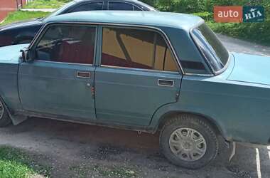 Седан ВАЗ 2107 2005 в 