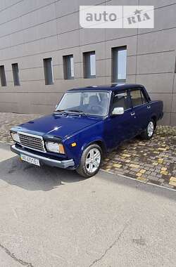 Седан ВАЗ / Lada 2107 2007 в Кривом Роге