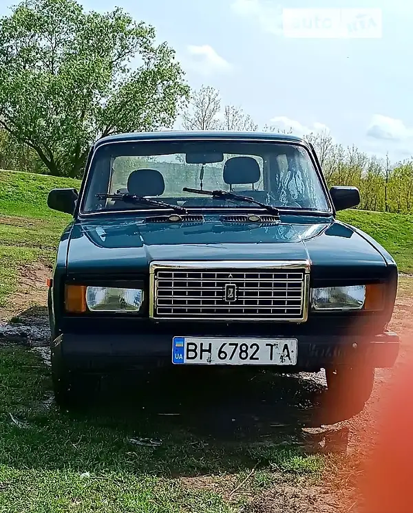 ВАЗ 2107 1988