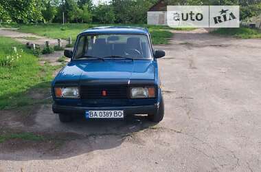 Седан ВАЗ / Lada 2107 2002 в Кропивницком