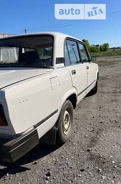 Седан ВАЗ / Lada 2107 1988 в Полтаве