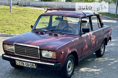 Седан ВАЗ / Lada 2107 2001 в Одесі