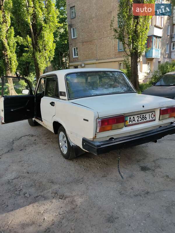 Седан ВАЗ / Lada 2107 1990 в Киеве фото 11 Седан ВАЗ / Lada 2107 1990 в Киеве