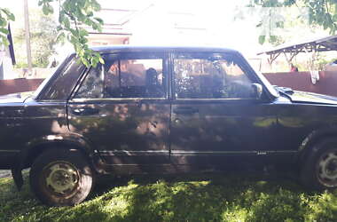 Седан ВАЗ / Lada 2107 1988 в Рогатині