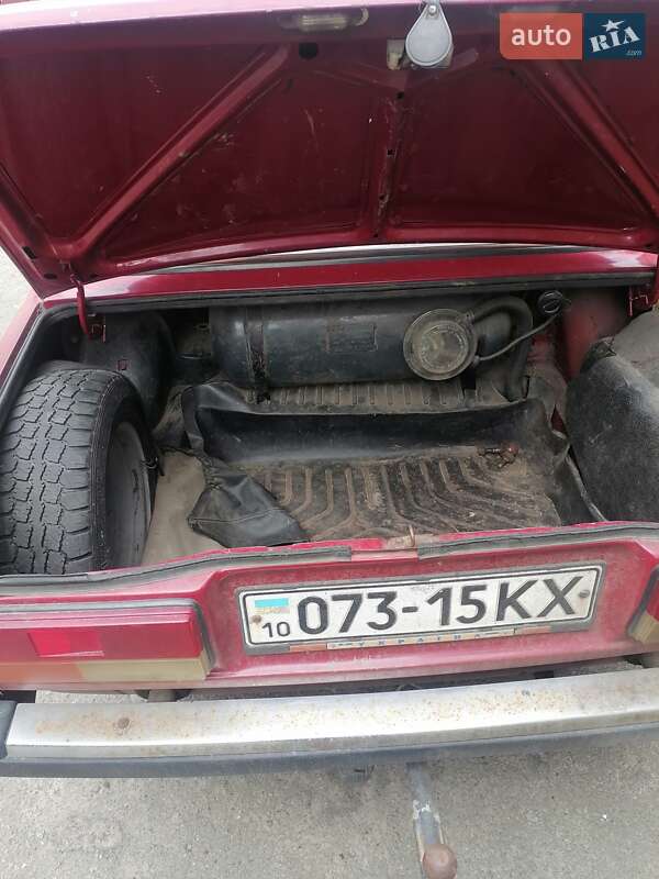 Седан ВАЗ / Lada 2107 1995 в Броварах