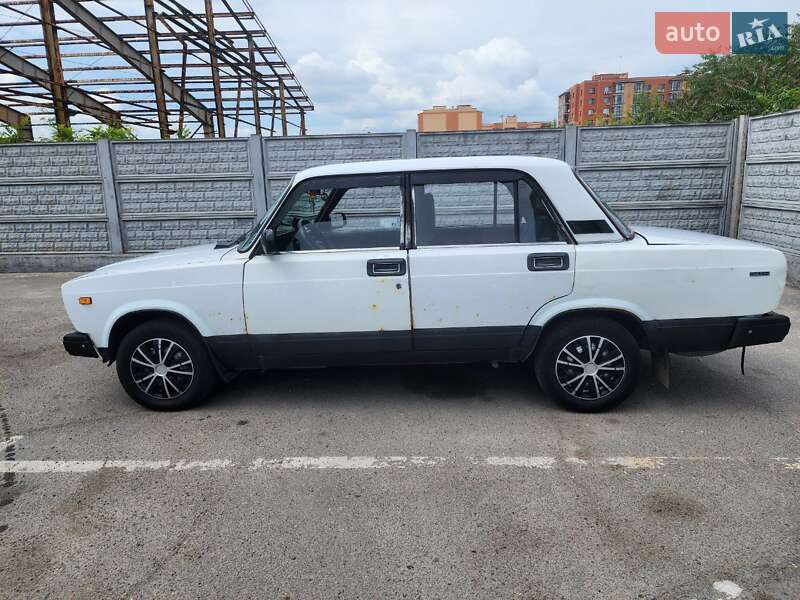 Седан ВАЗ / Lada 2107 2003 в Дніпрі фото 3 Седан ВАЗ / Lada 2107 2003 в Дніпрі