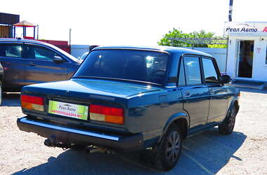 Седан ВАЗ / Lada 2107 2002 в Кропивницком