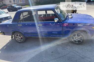 Седан ВАЗ / Lada 2107 2001 в Виннице