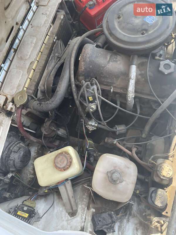 Седан ВАЗ / Lada 2107 2003 в Чорткові