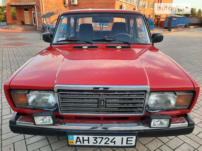Седан ВАЗ / Lada 2107 1999 в Запоріжжі