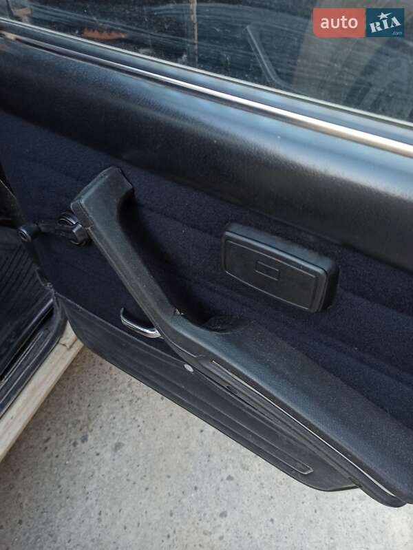 Седан ВАЗ / Lada 2107 1991 в Обухове фото 20 Седан ВАЗ / Lada 2107 1991 в Обухове