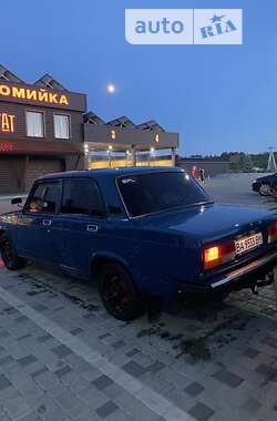 Седан ВАЗ / Lada 2107 2004 в Новоукраїнці