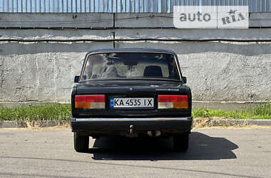 Седан ВАЗ / Lada 2107 2007 в Киеве