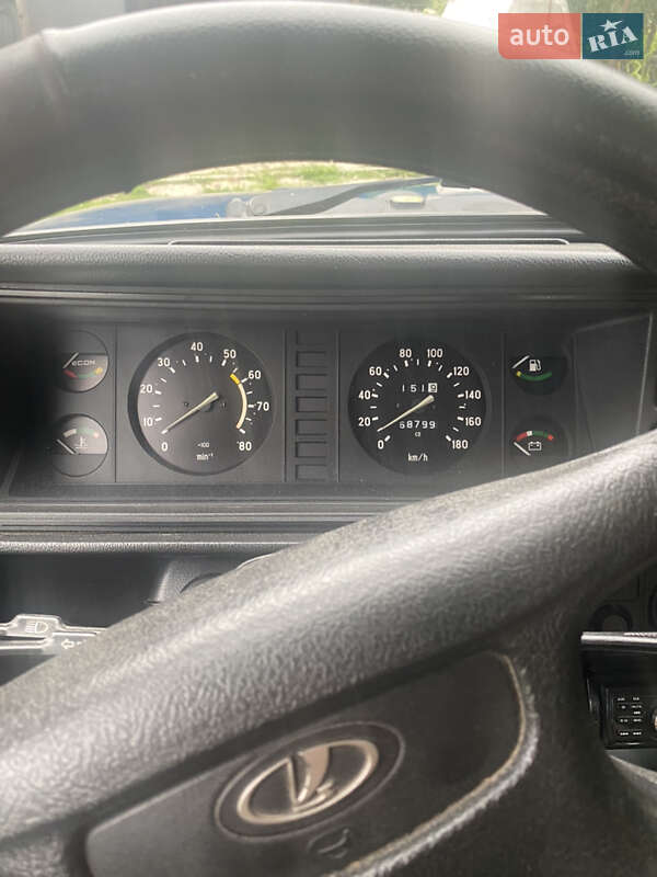 Седан ВАЗ / Lada 2107 2008 в Овруче