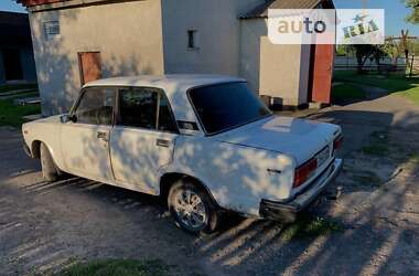 Седан ВАЗ / Lada 2107 2003 в Луцке