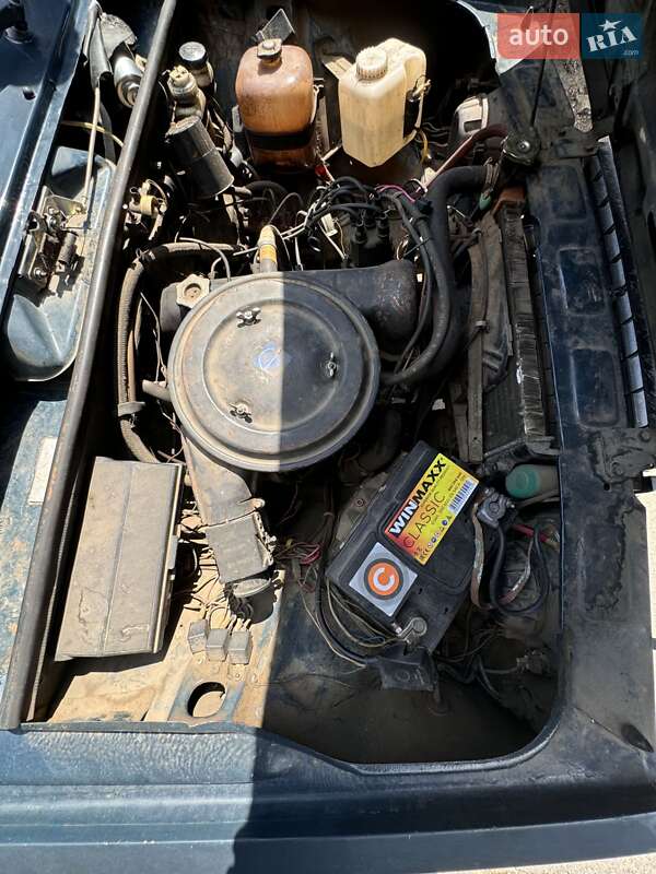 Седан ВАЗ / Lada 2107 2004 в Одессе