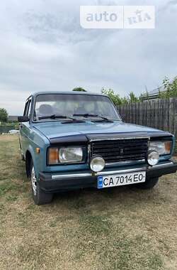 Седан ВАЗ / Lada 2107 2005 в Черкассах