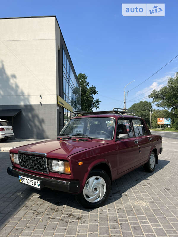 Седан ВАЗ / Lada 2107 2004 в Тернополі