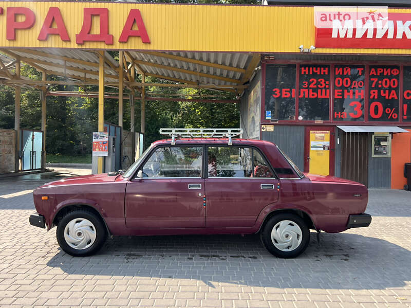 Седан ВАЗ / Lada 2107 2004 в Тернополі