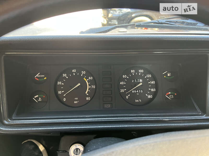 Седан ВАЗ / Lada 2107 2004 в Тернополі