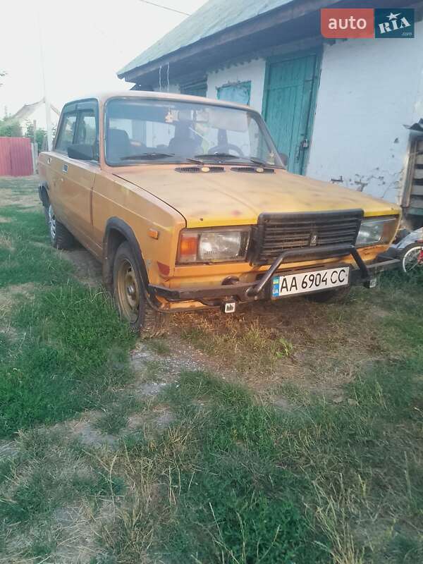 Седан ВАЗ / Lada 2107 1982 в Миргороде фото 5 Седан ВАЗ / Lada 2107 1982 в Миргороде