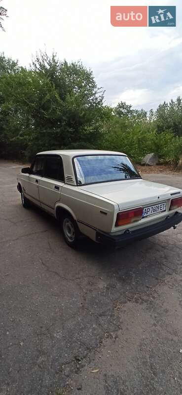 Седан ВАЗ / Lada 2107 1993 в Запорожье