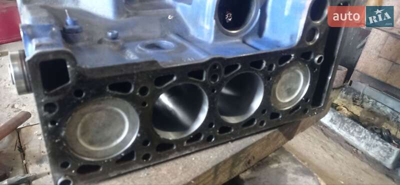 Седан ВАЗ / Lada 2107 2004 в Затишші