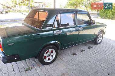 Седан ВАЗ 2107 2002 в  фото 5 Седан ВАЗ 2107 2002 в