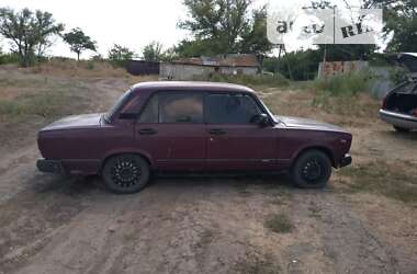 Седан ВАЗ / Lada 2107 1988 в Петродолинському