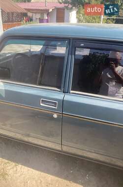 Седан ВАЗ / Lada 2107 2005 в Киеве