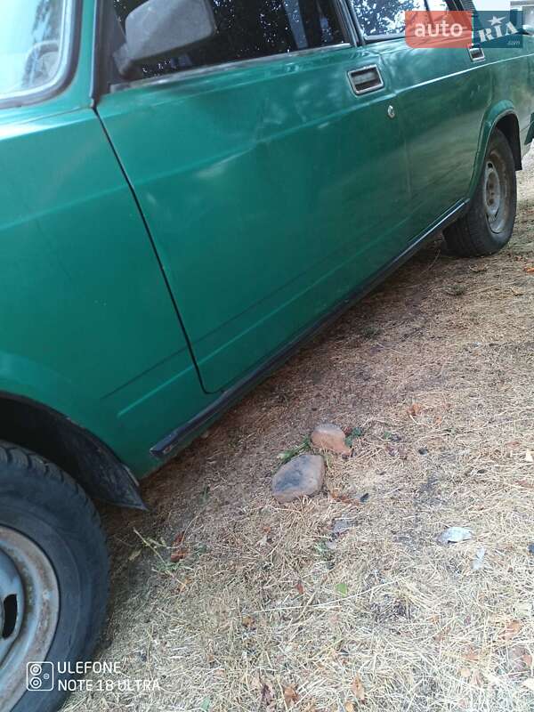 Седан ВАЗ / Lada 2107 1987 в Мерефа