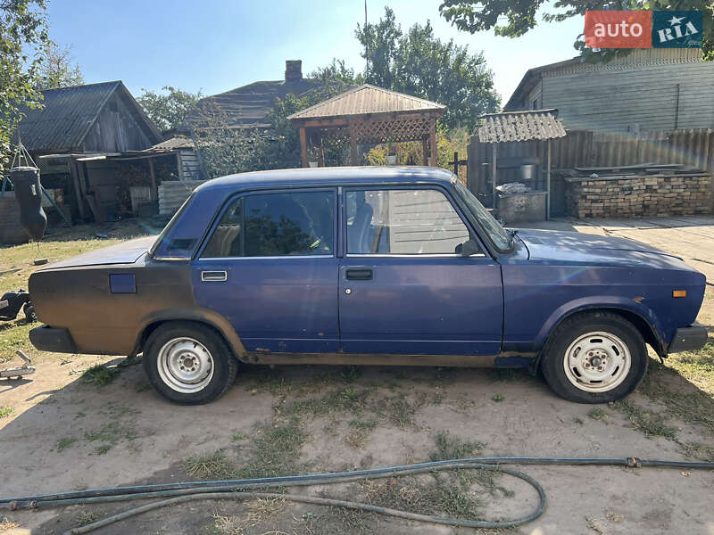 Седан ВАЗ / Lada 2107 2008 в Конотопе