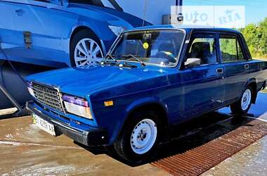 Седан ВАЗ / Lada 2107 2004 в Полтаві